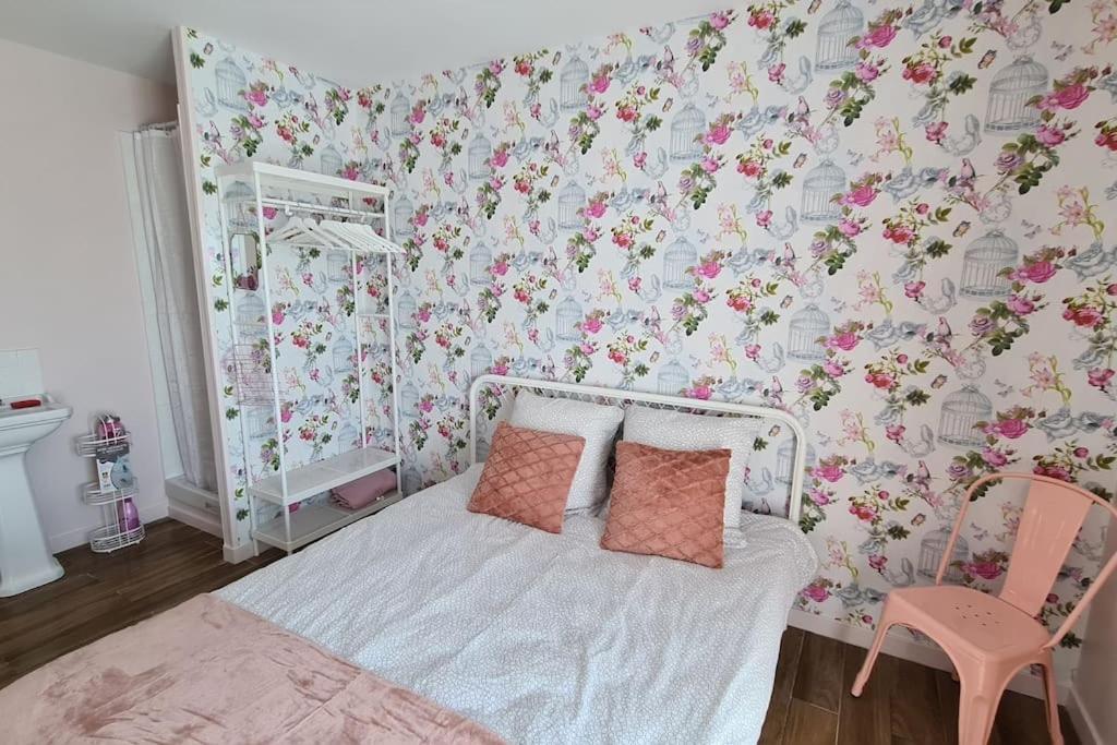 Appt 80M², 13 P, Disneyland, Fibre, 2 Parkings Chessy  Exterior foto